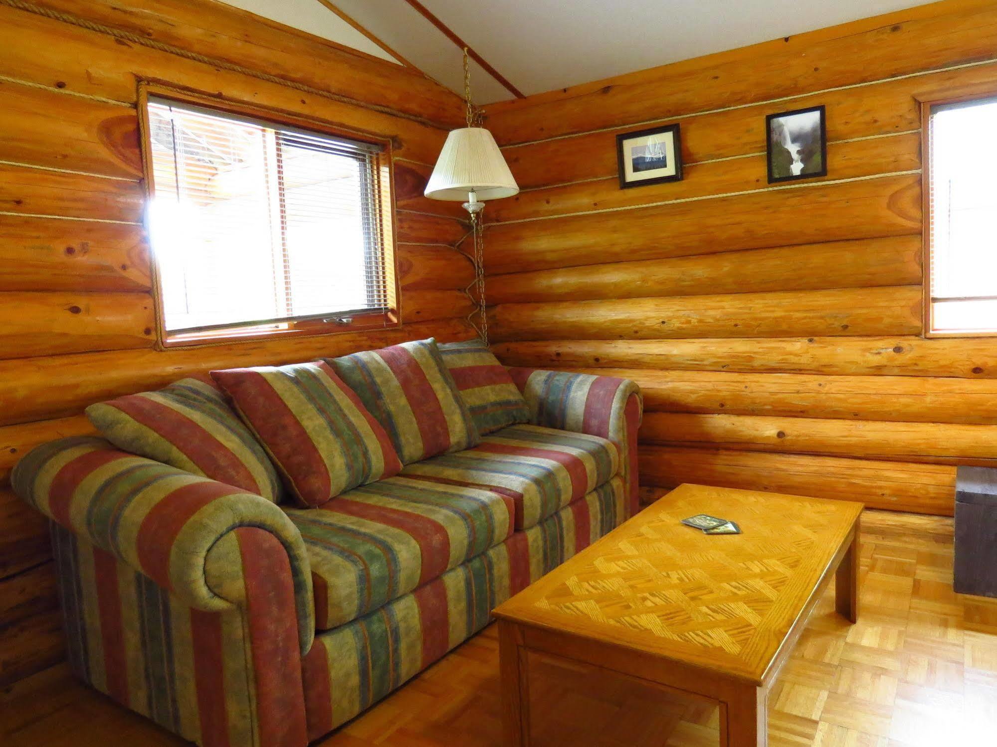 Cedar Haven Cabins And Resort Clearwater Εξωτερικό φωτογραφία